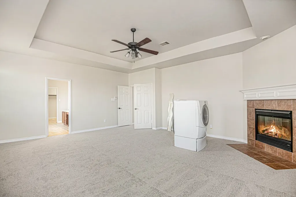 605 Port Royale Way Euless TX 76039