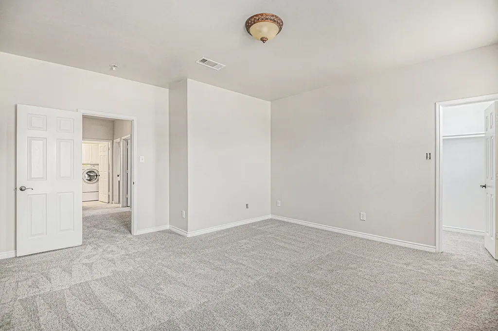 605 Port Royale Way Euless TX 76039