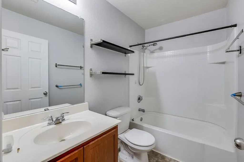 9004 Cloudveil Drive Arlington TX 76002