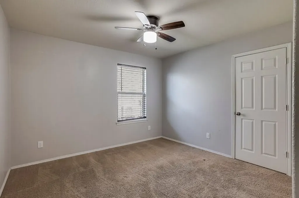 9004 Cloudveil Drive Arlington TX 76002