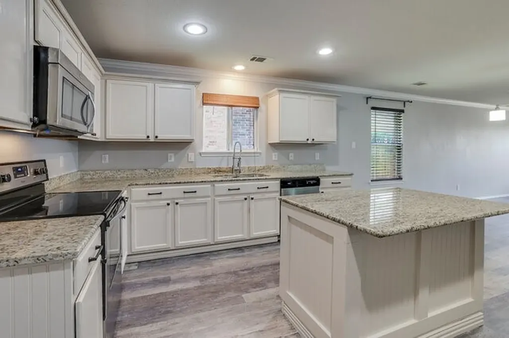 9004 Cloudveil Drive Arlington TX 76002