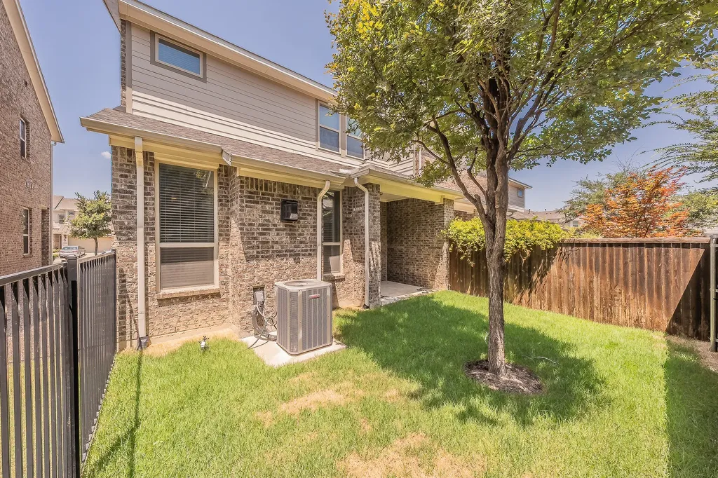 17764 Agave Lane Dallas TX 75252