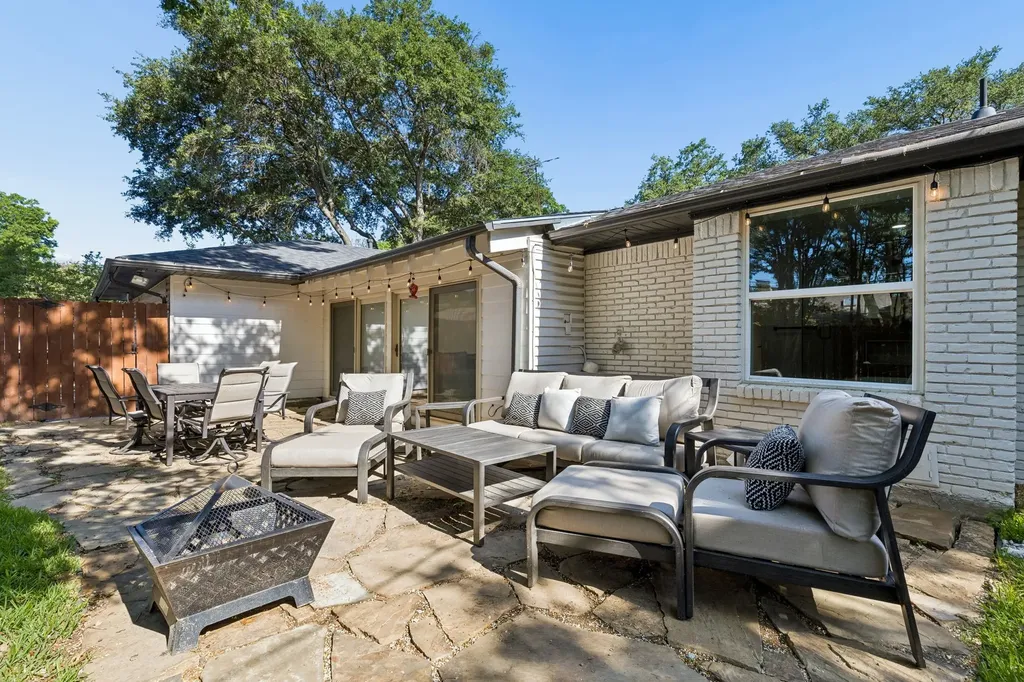 6306 Glennox Lane Dallas TX 75214