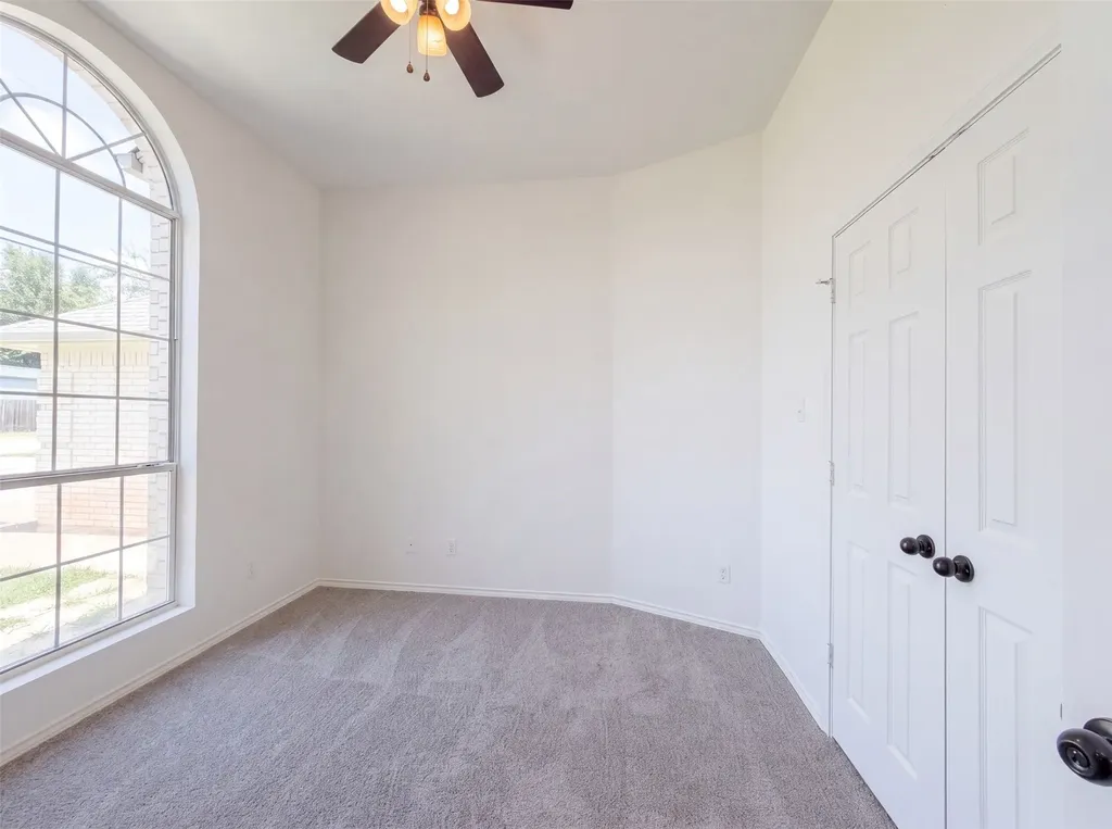 201 Driftwood Court Runaway Bay TX 76426
