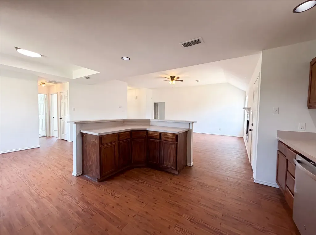 201 Driftwood Court Runaway Bay TX 76426