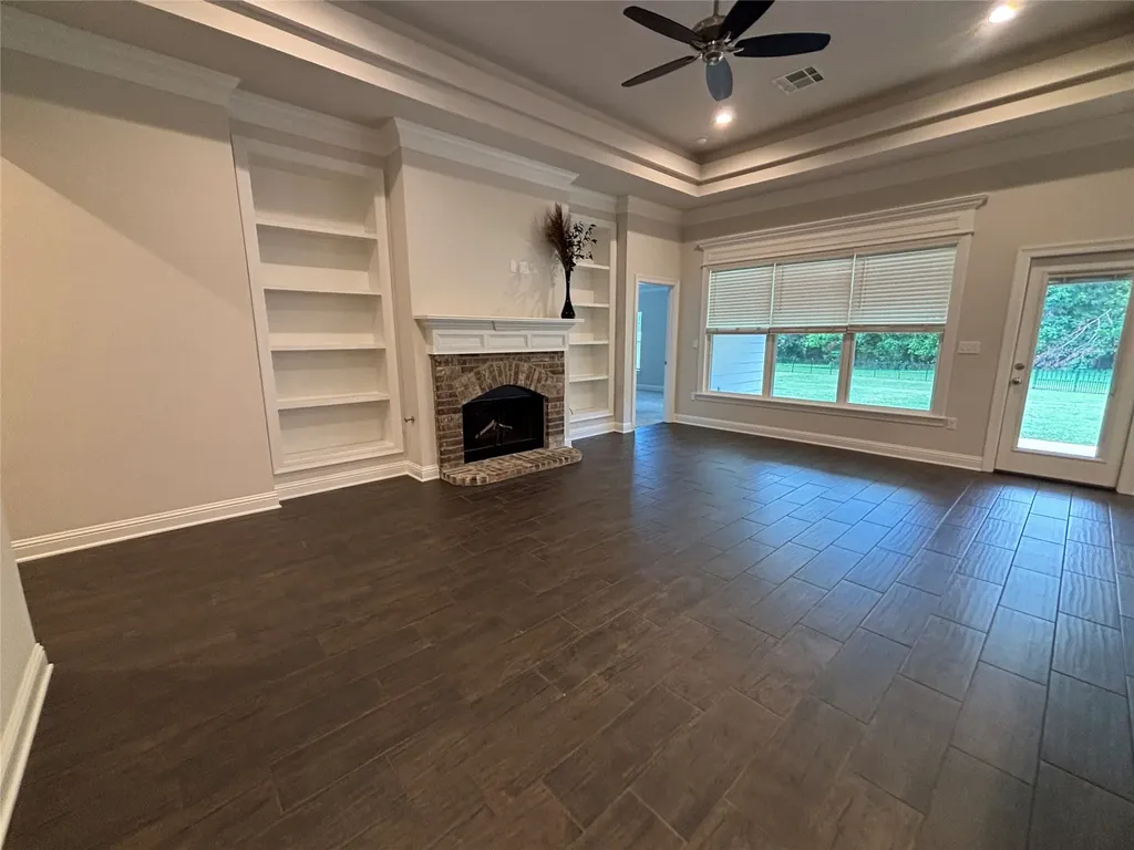 3337 Grand Lake Drive Bossier City LA 71111