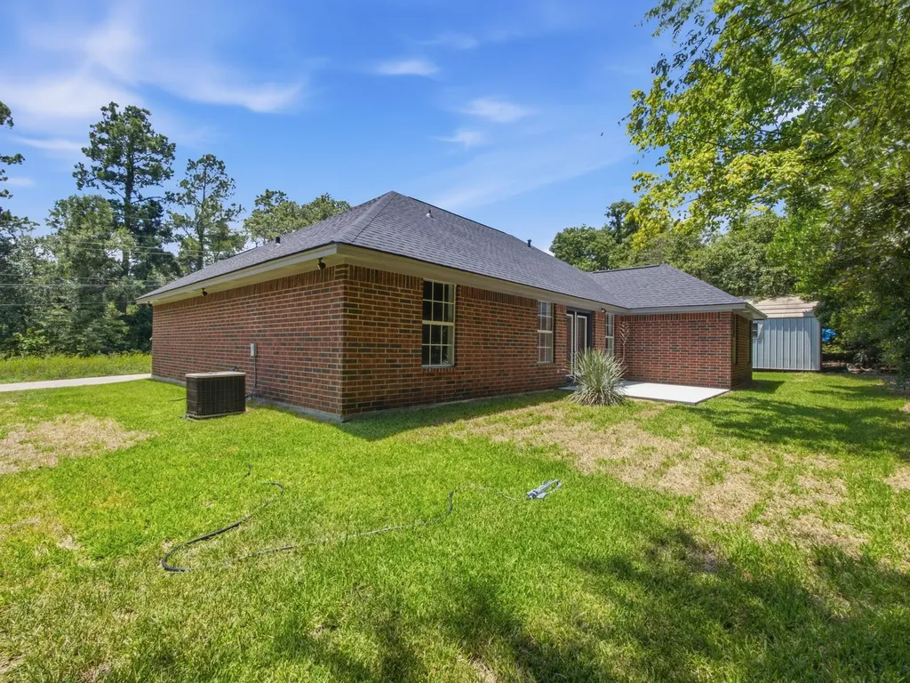 105 E Foggle Street Athens TX 75751