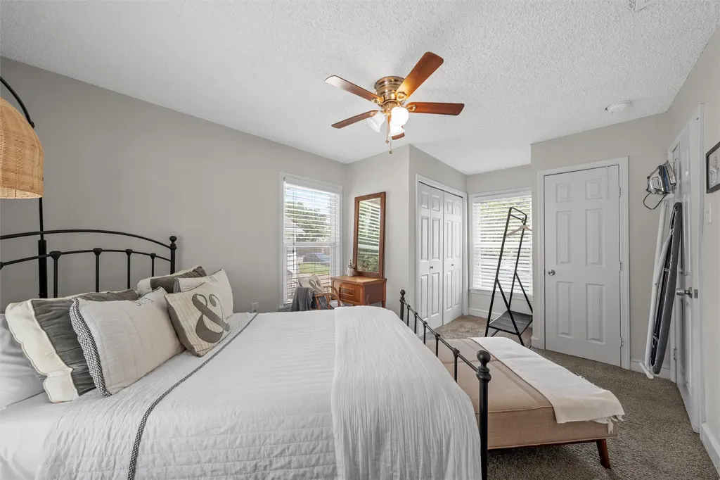 2701 Herring Avenue Waco TX 76708