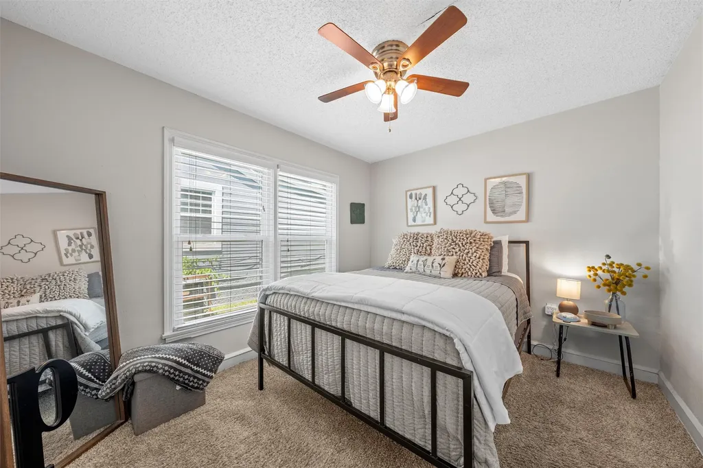 2701 Herring Avenue Waco TX 76708