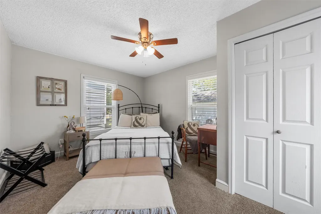 2701 Herring Avenue Waco TX 76708