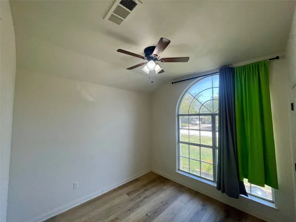 625 Main Street Roanoke TX 76262