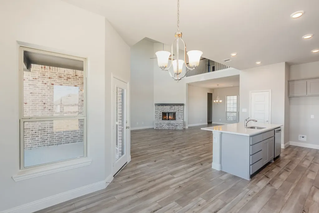 610 Crystal Lake Lane Red Oak TX 75154