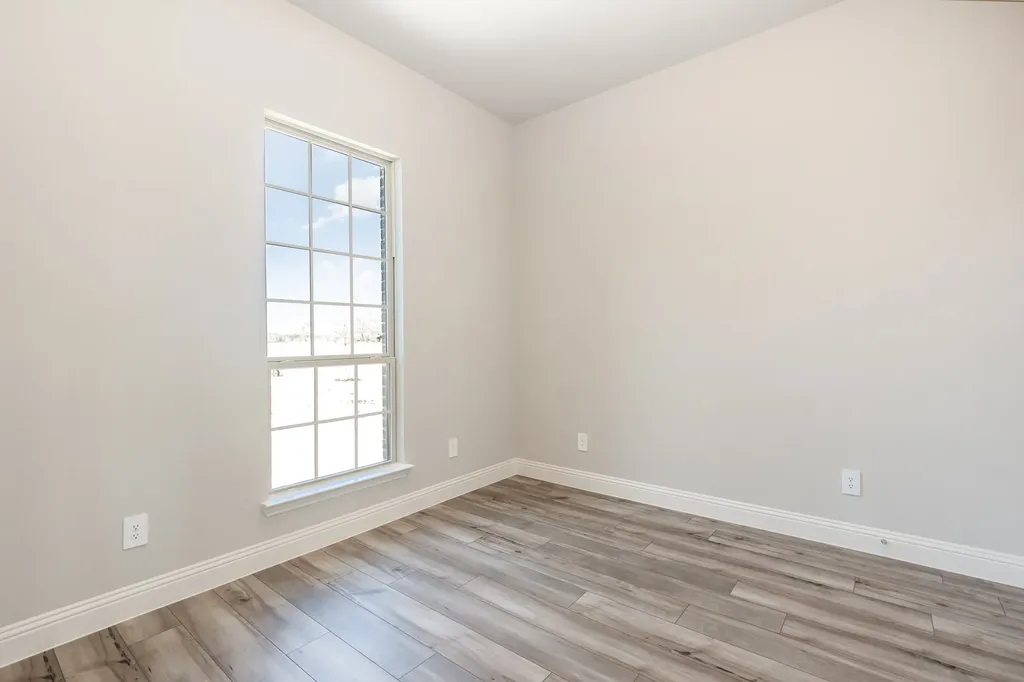 610 Crystal Lake Lane Red Oak TX 75154