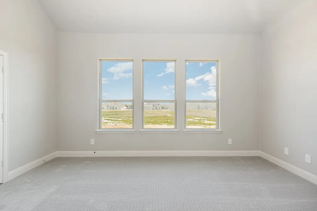 610 Crystal Lake Lane Red Oak TX 75154