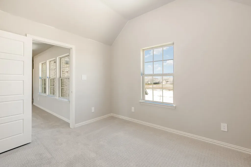 610 Crystal Lake Lane Red Oak TX 75154
