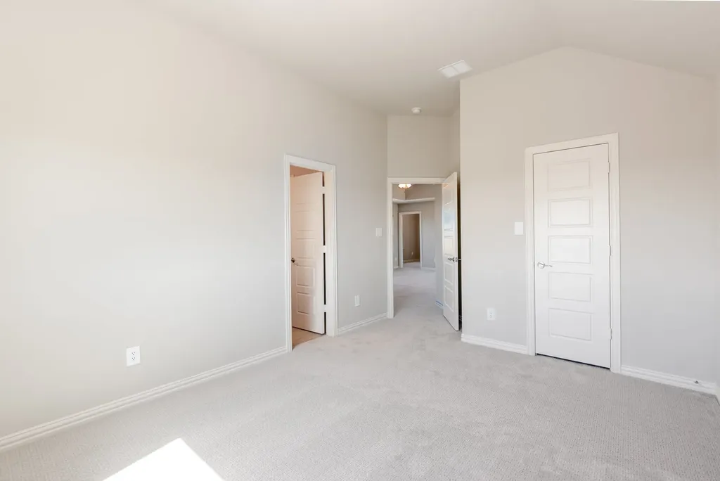 610 Crystal Lake Lane Red Oak TX 75154