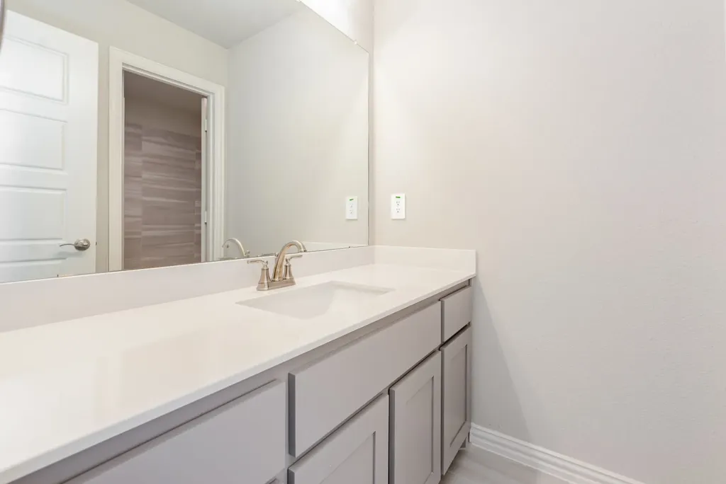 610 Crystal Lake Lane Red Oak TX 75154