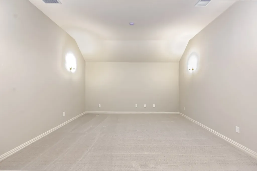 610 Crystal Lake Lane Red Oak TX 75154