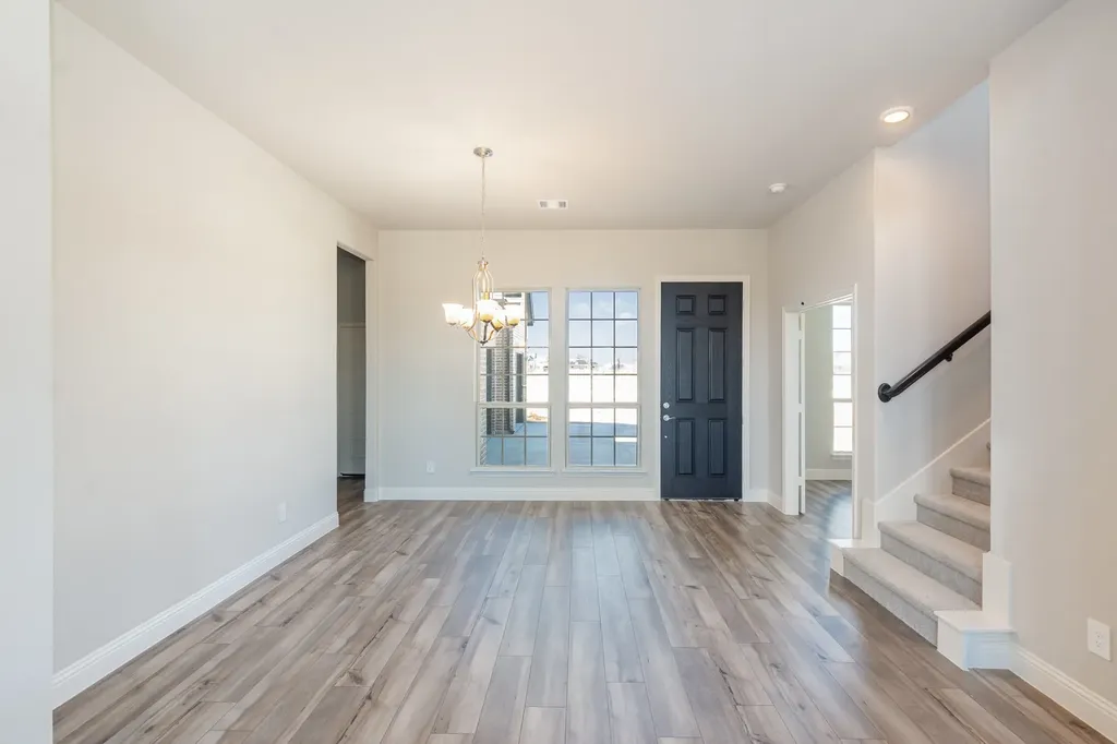 610 Crystal Lake Lane Red Oak TX 75154