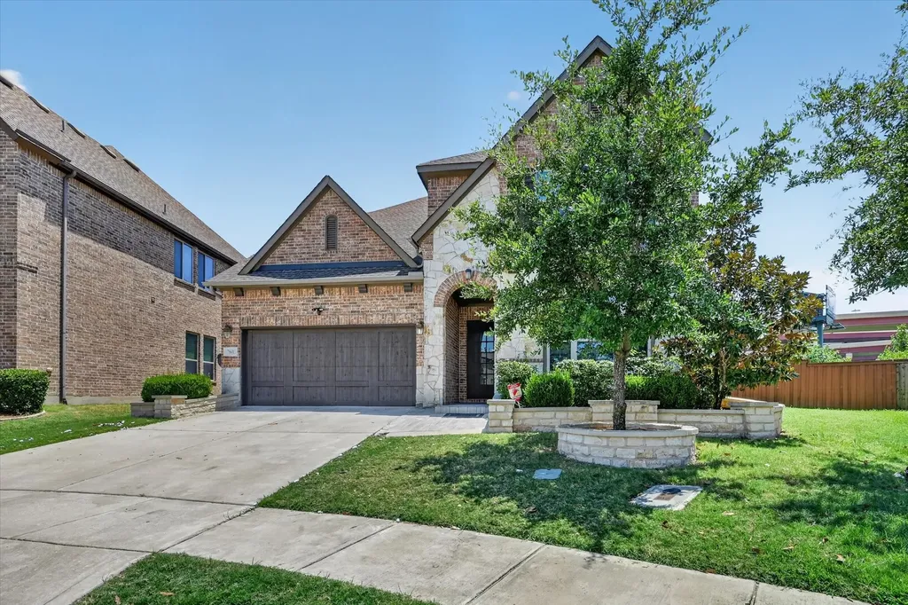 7840 Renderbrook Bend Irving TX 75063