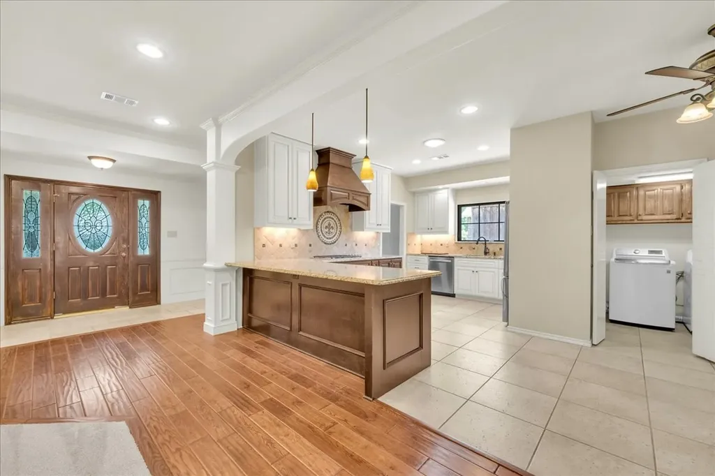 617 Arbor Court Highland Village TX 75077