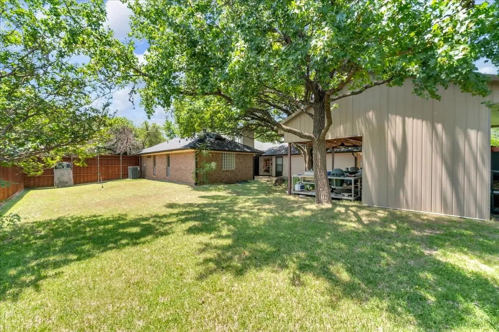 617 Arbor Court Highland Village TX 75077