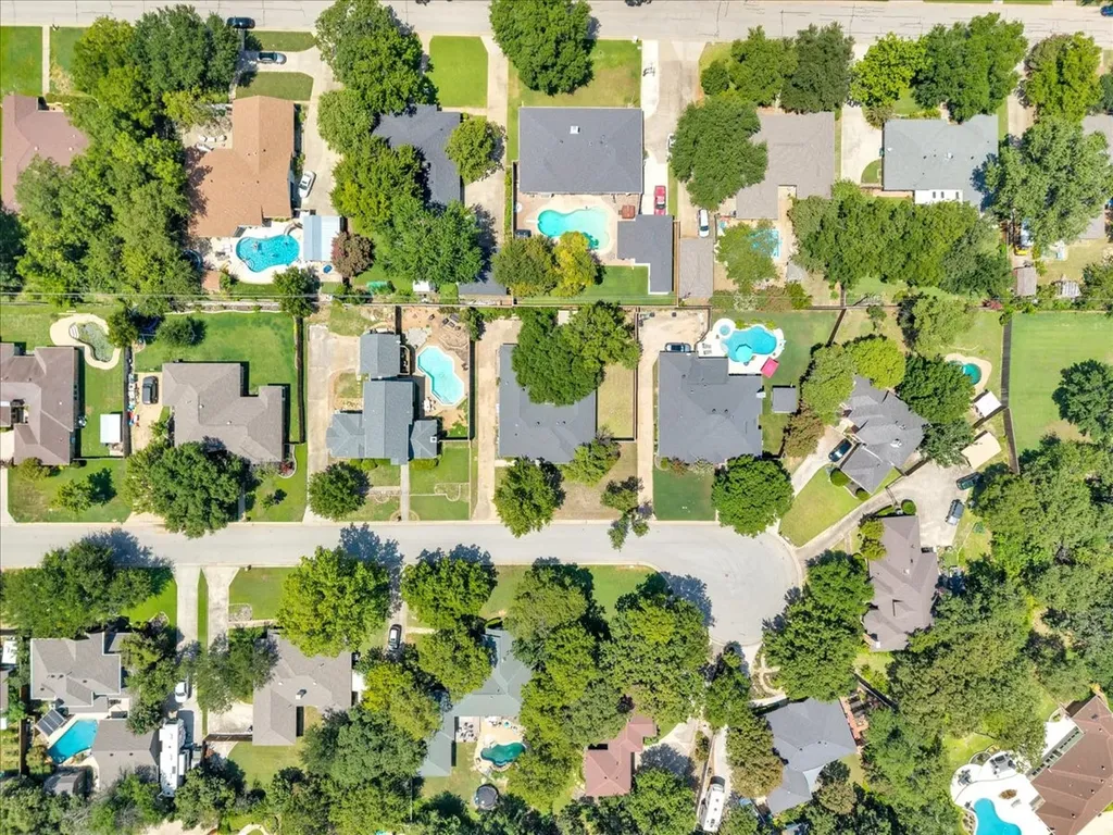 617 Arbor Court Highland Village TX 75077