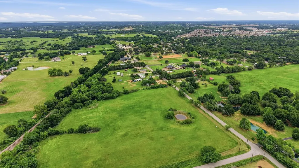 2.5AC New Hope Road Aubrey TX 76227