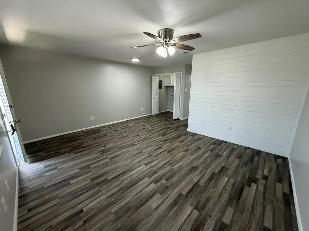 1410 Courtney Place Cleburne TX 76033