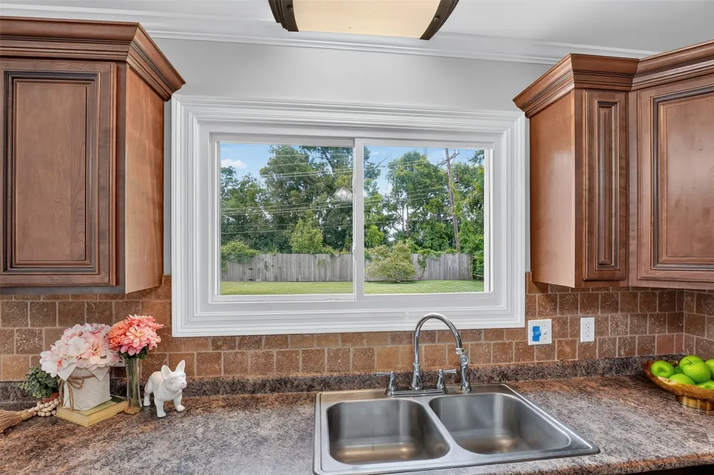 6327 Sand Beach Boulevard Shreveport LA 71105