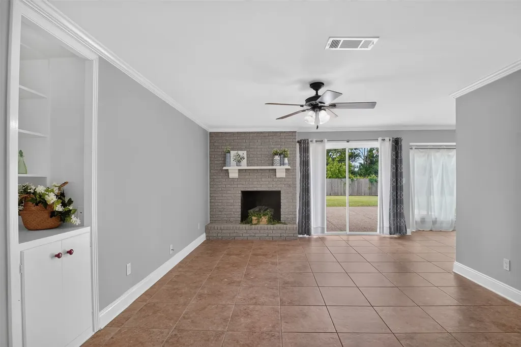 6327 Sand Beach Boulevard Shreveport LA 71105