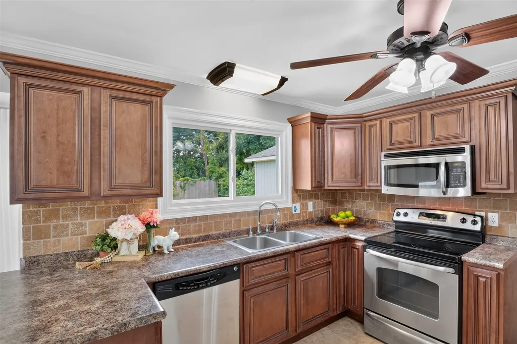 6327 Sand Beach Boulevard Shreveport LA 71105