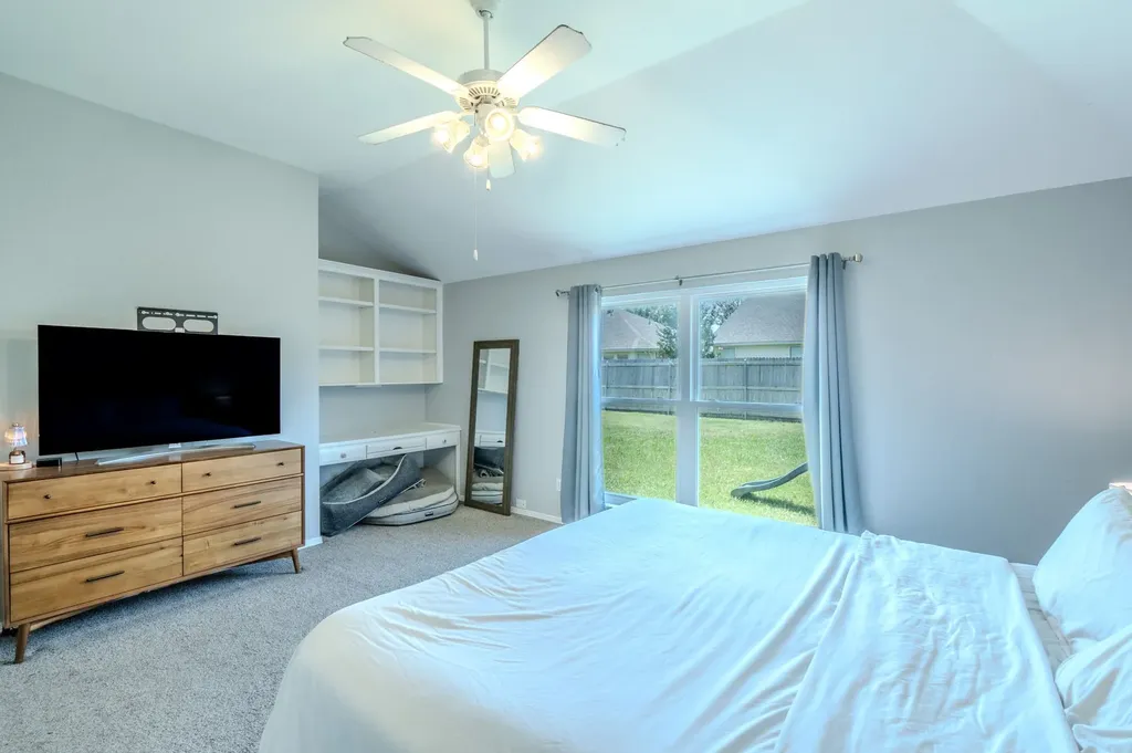 6917 Laurel Canyon Terrace Fort Worth TX 76132