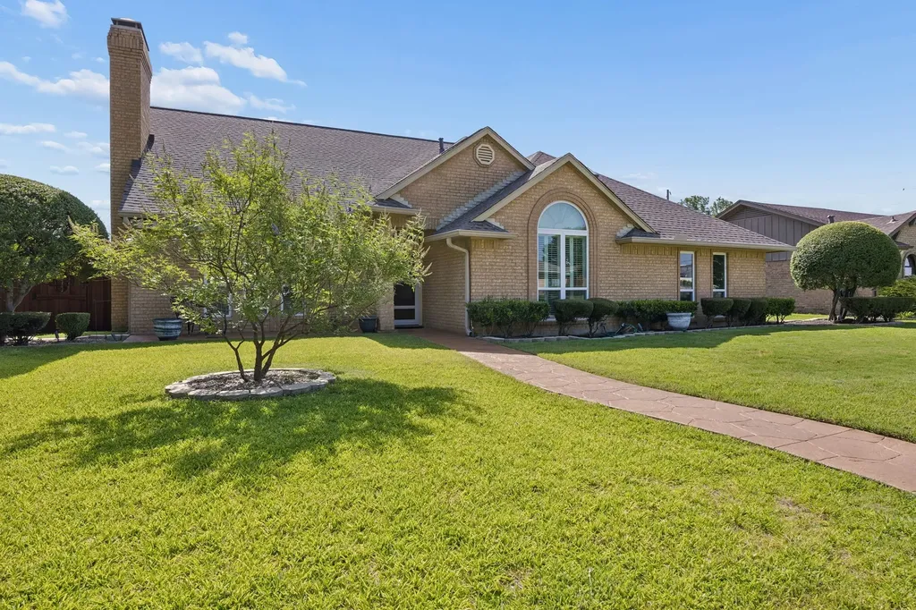 2604 Winterplace Circle Plano TX 75075