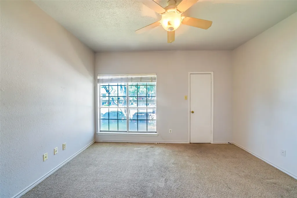 3550 Country Square Drive Carrollton TX 75006