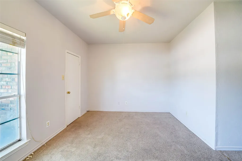 3550 Country Square Drive Carrollton TX 75006