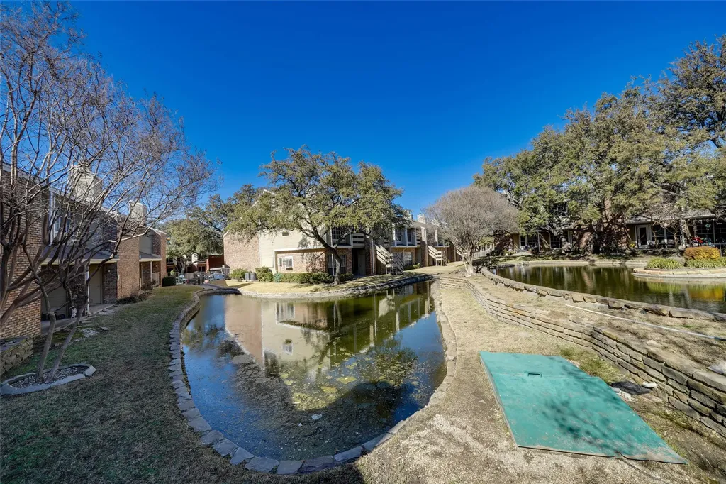 3550 Country Square Drive Carrollton TX 75006