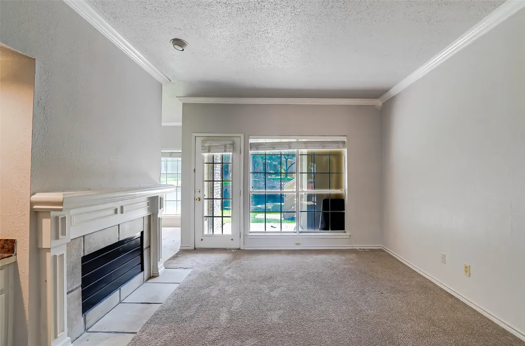 3550 Country Square Drive Carrollton TX 75006