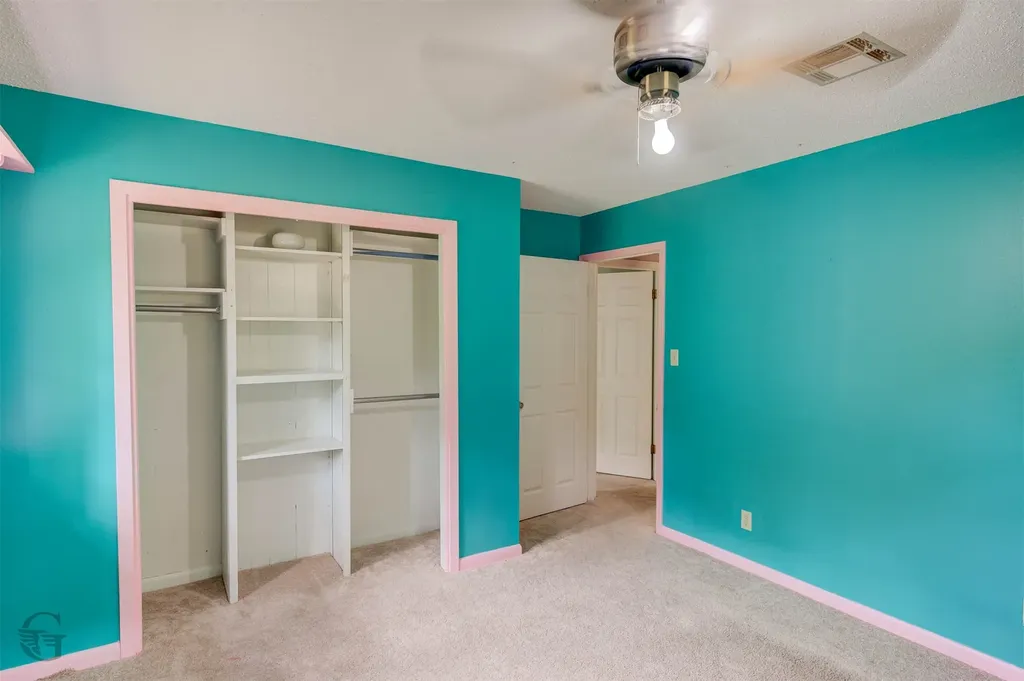 220 E Cloverleaf Drive Haughton LA 71037