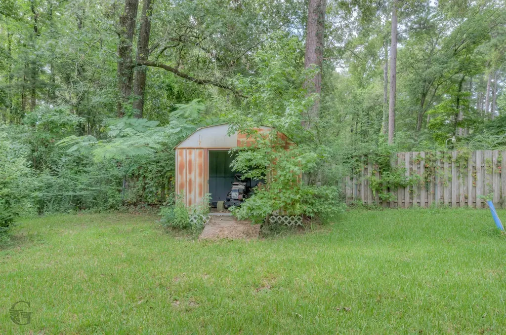 220 E Cloverleaf Drive Haughton LA 71037