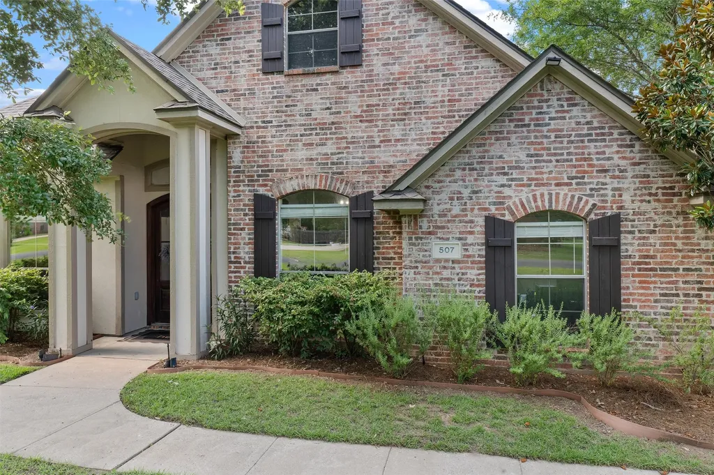 507 Secret Cove Bossier City LA 71111