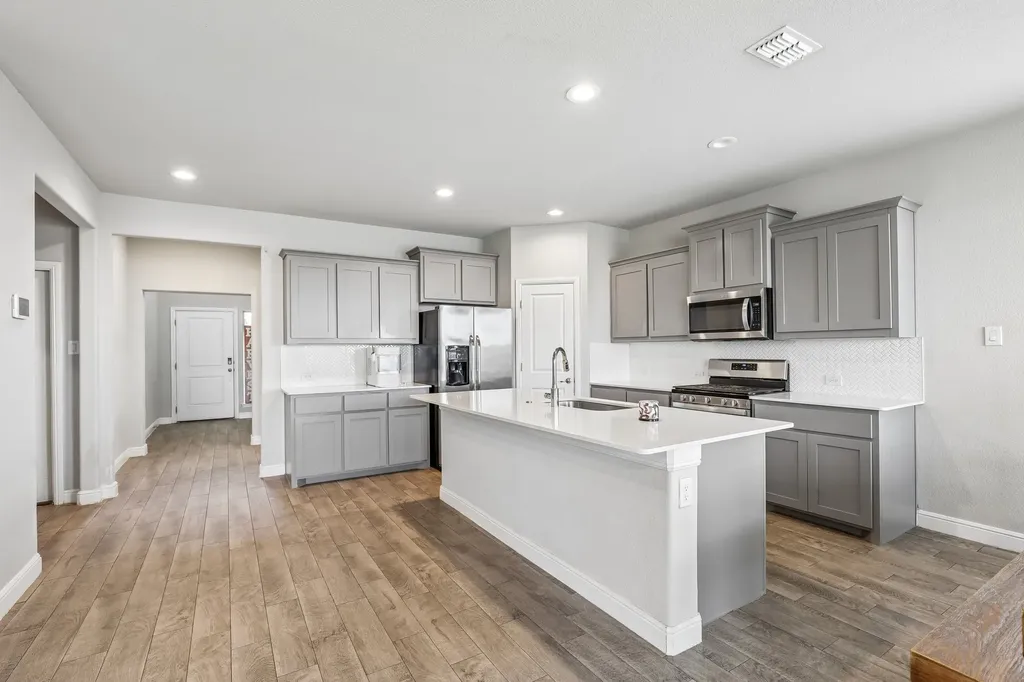 1404 Fremont Trail Cleburne TX 76033