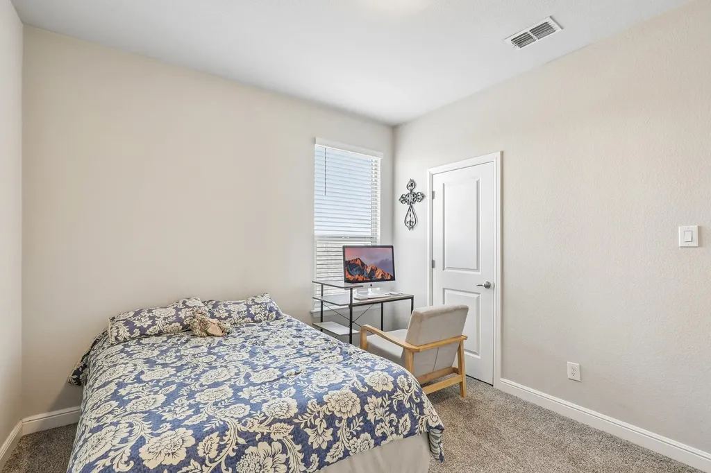 1404 Fremont Trail Cleburne TX 76033