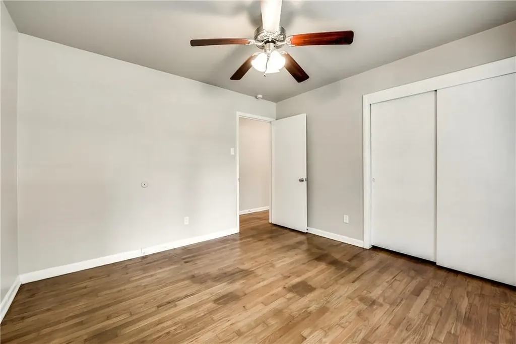 1601 Larkspur Drive Arlington TX 76013