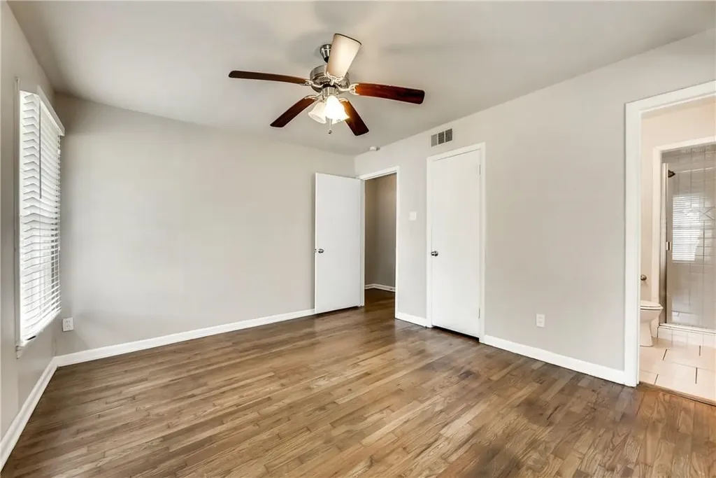 1601 Larkspur Drive Arlington TX 76013