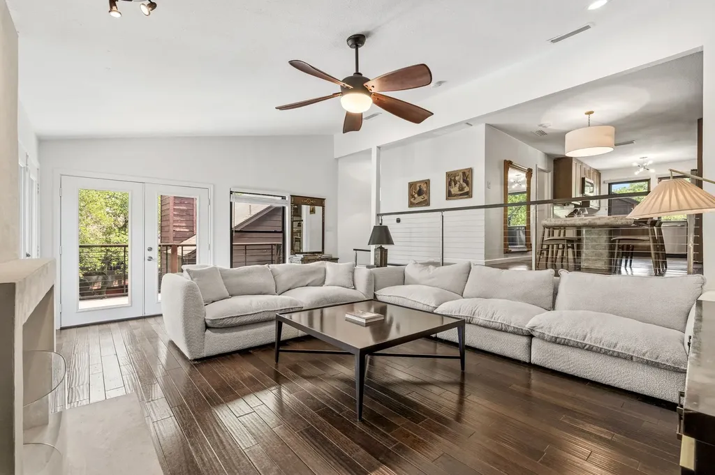 6124 Summer Creek Circle Dallas TX 75231