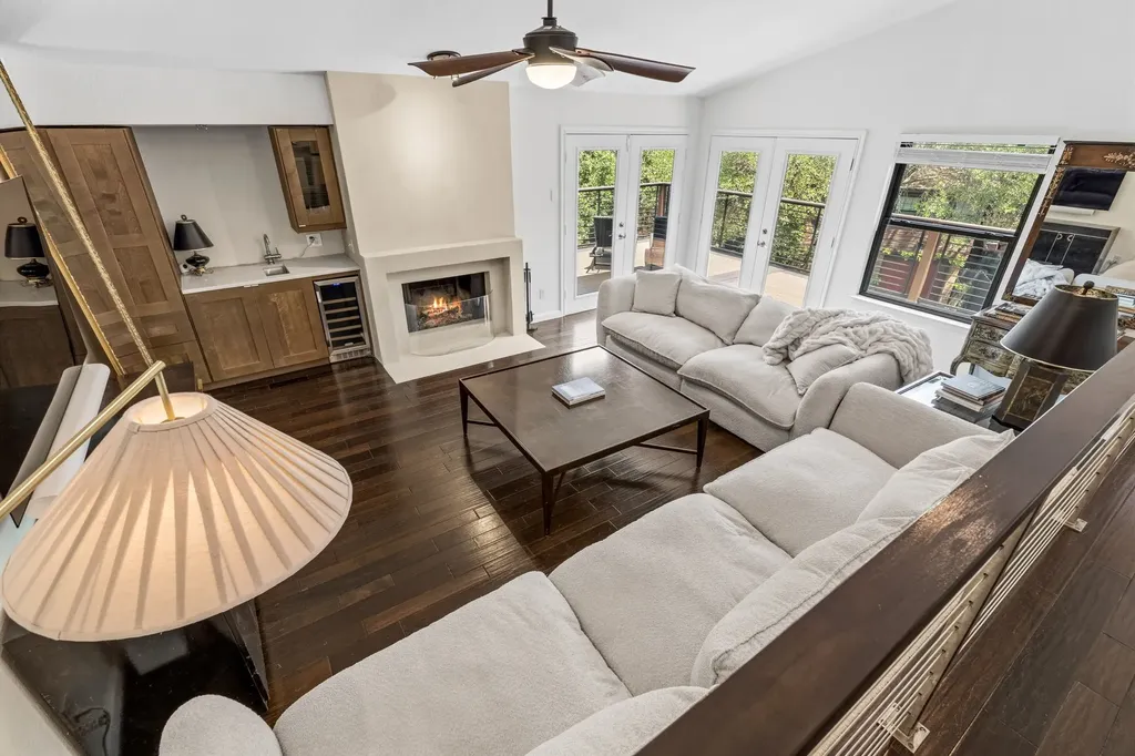 6124 Summer Creek Circle Dallas TX 75231