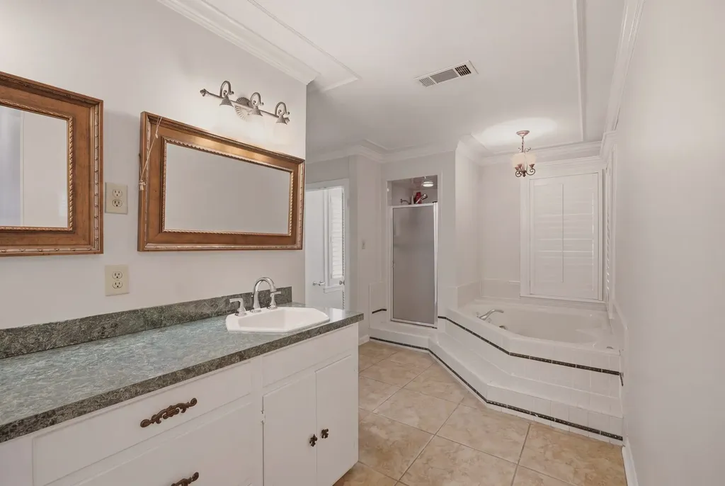 4122 Richmond Avenue Shreveport LA 71106