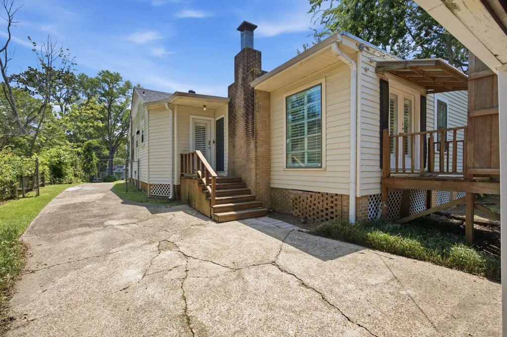 4122 Richmond Avenue Shreveport LA 71106