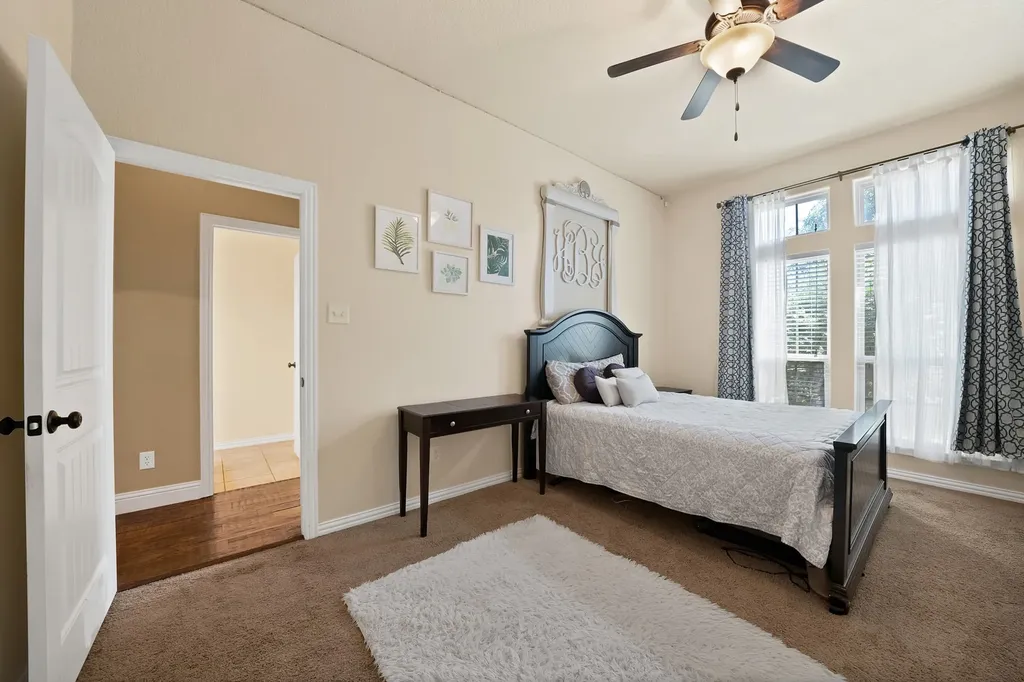 112 Meadow Arbor Drive Weatherford TX 76085